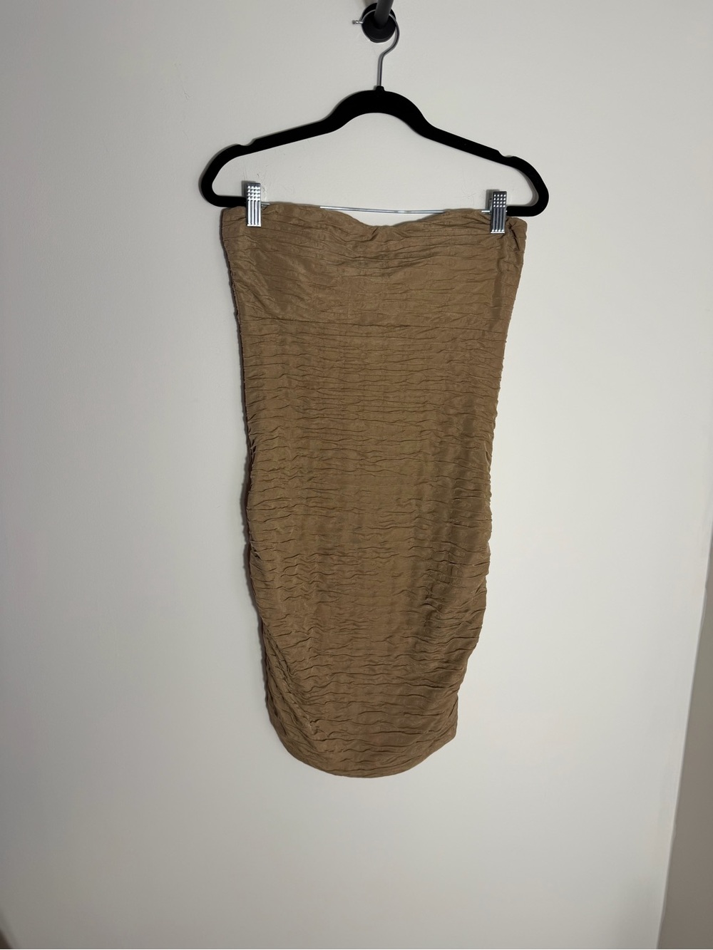 Body Central Strapless Ruched Bodycon Dress - Tan